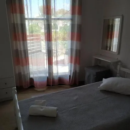 Hotell Nancy's Gouvia