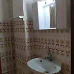 Nancy's Otel