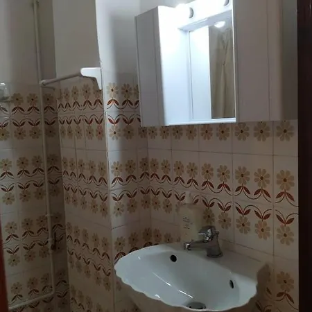 Nancy's Hotell