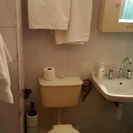 Nancy's Hotell *