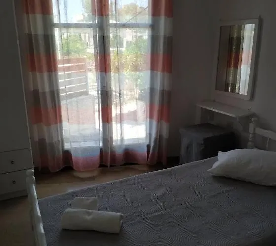 Hotel Nancy's Gouvia