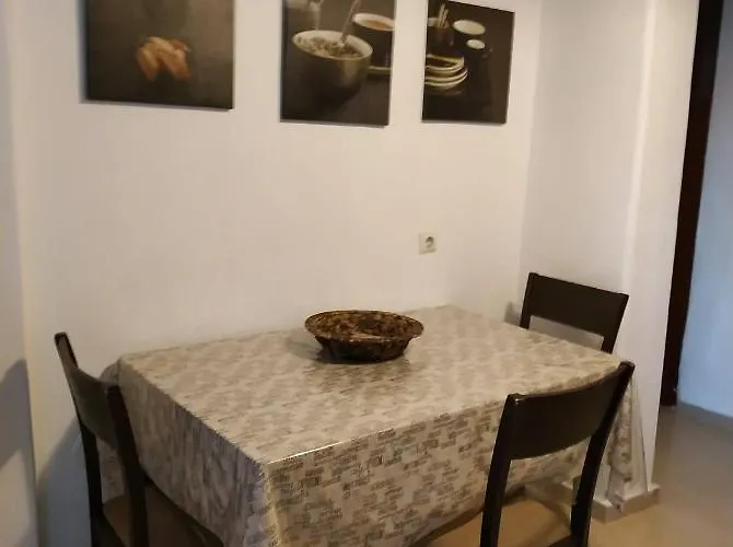 Nancy's Ξενοδοχείο Γουβιά